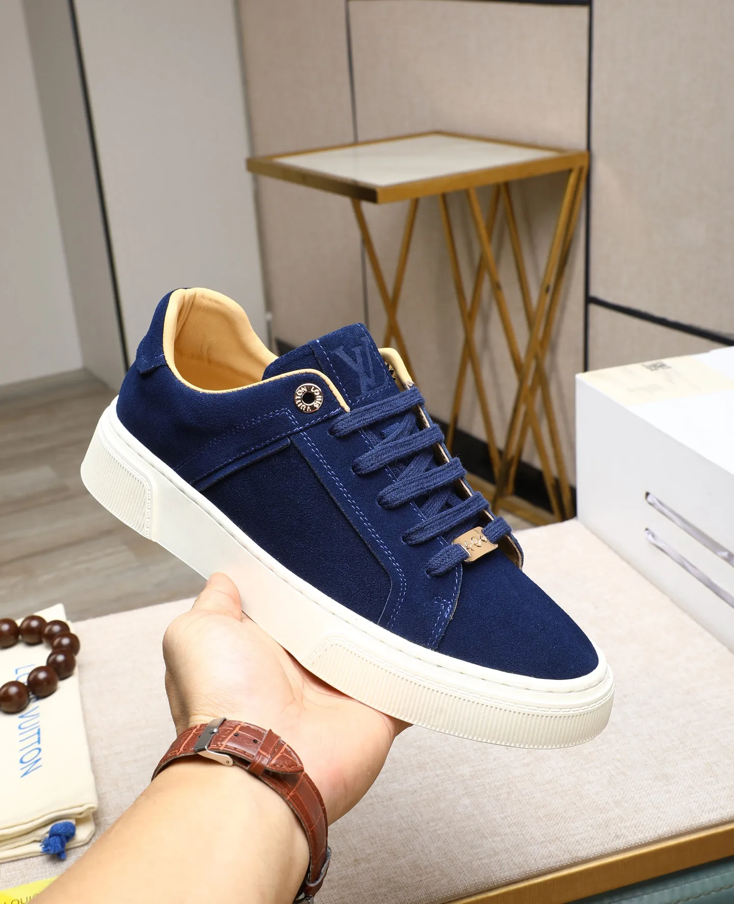 Men's shoes 💰460 [LV～] Men's casual shoes 2025z cabinet sales simultaneously 🔶Size: 38-44 #️⃣ 🔷3 colors🔜The upper is made of multi-material splicing➕cow leather lining, comfortable and breathable, sole: original comfortable and wear-resistant outsole, ⚠️real thing📱photographed🎬real thing is better📢📢📢